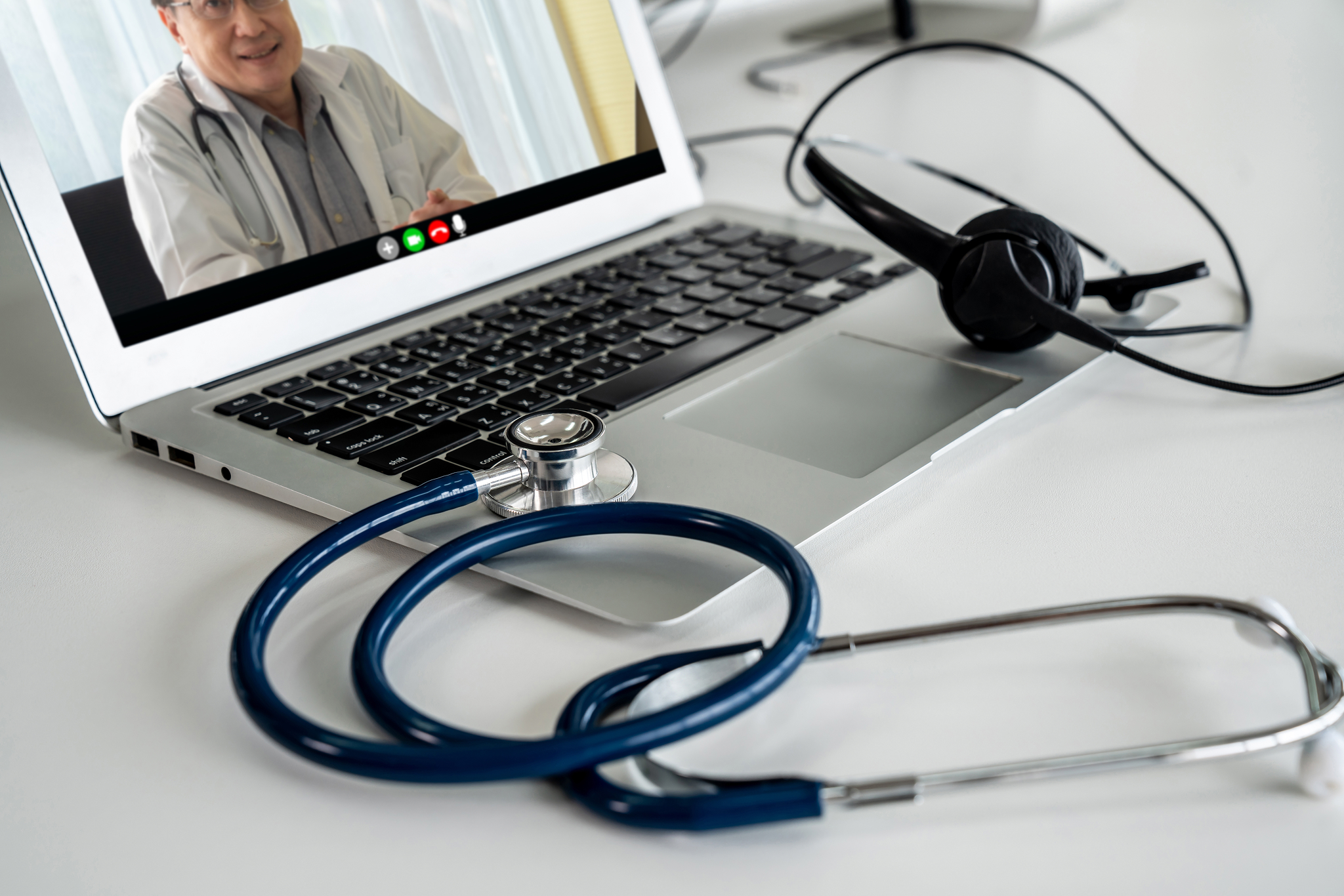 Medical teleconsultation